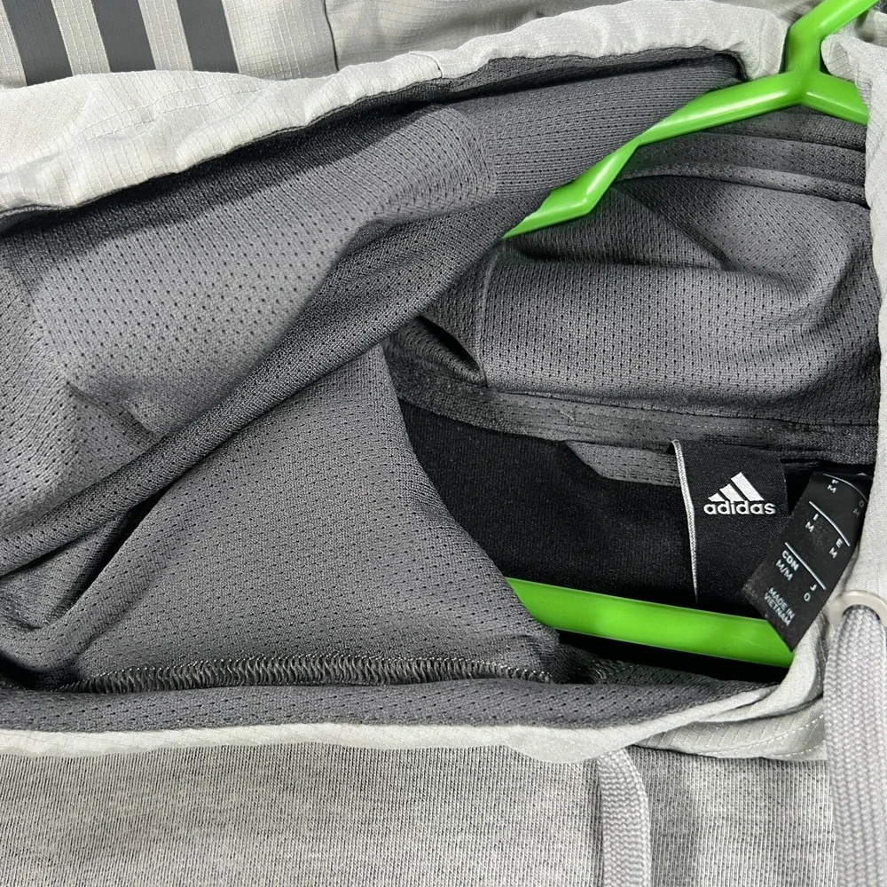 Adidas Hoodie Sweatshirt Mens Size Medium Gray Long Sleeve Activewear Sharp